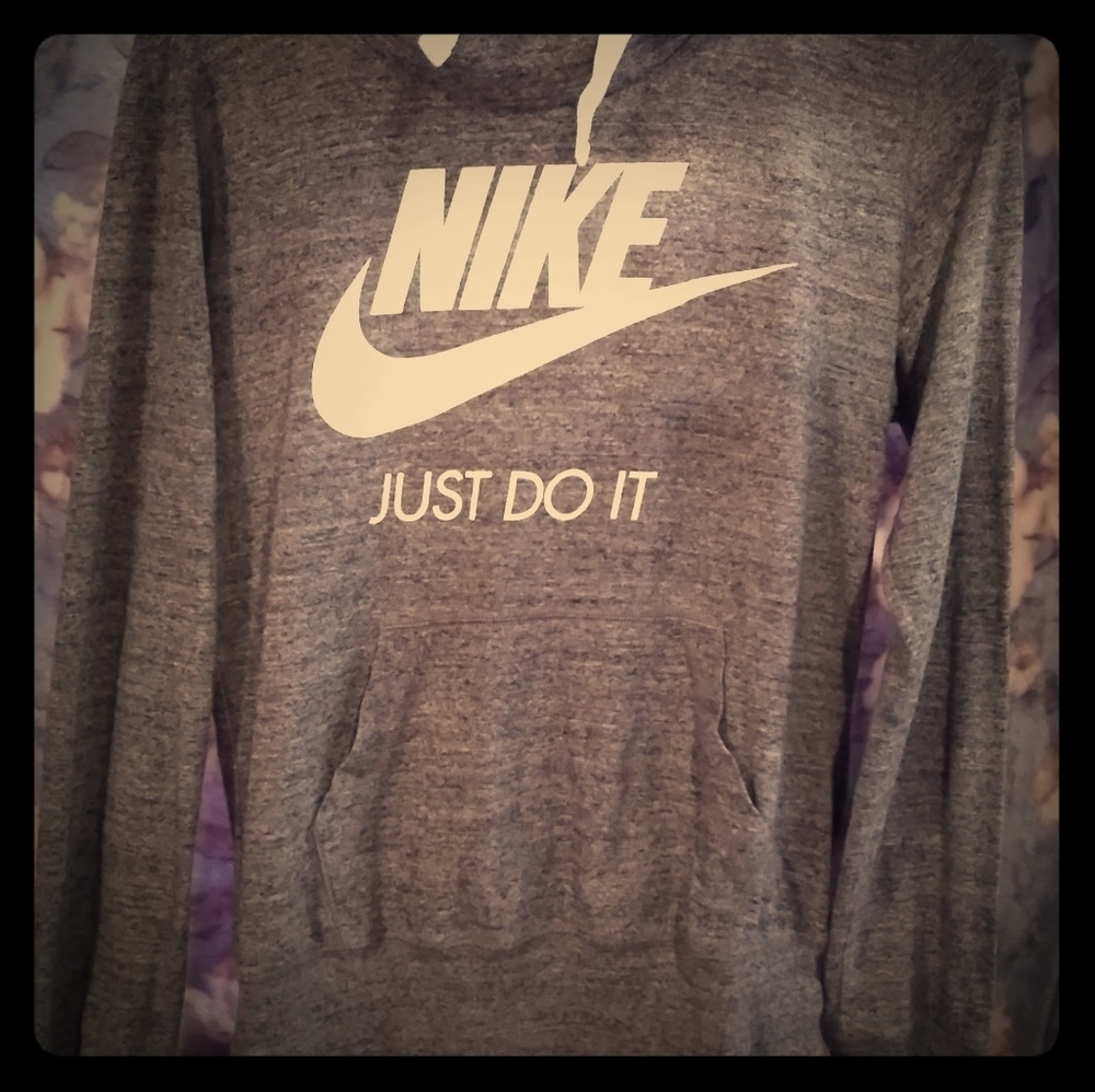 Nike Pullover